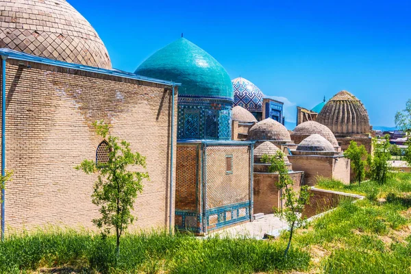 Shah-i-Zinda, een necropolis in Samarkand, Oezbekistan — Stockfoto