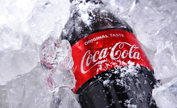Poznan Pol Maj 2020 Flaska Coca Cola Kolsyrad Läsk Tillverkad — Stockfoto