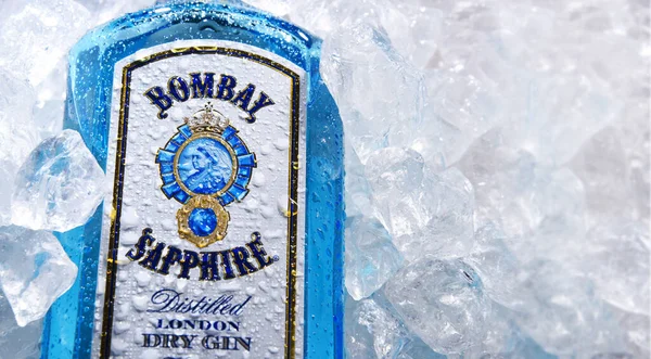 Poznan Pol May 2020 Bottle Bombay Sapphire Brand Gin Distribution — 스톡 사진