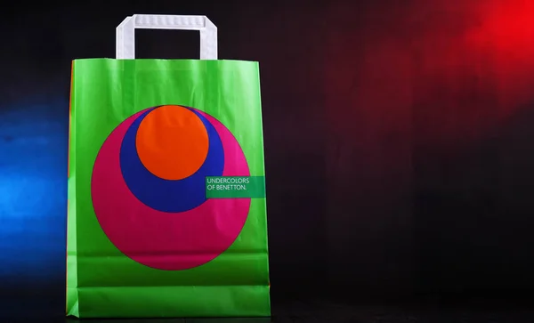 Poznan Pol Nov 2019 Paper Shopping Bag Benetton Global Fashion — Stock Photo, Image