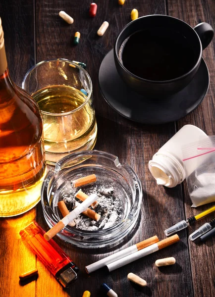 Sostanze Tossiche Tra Cui Alcol Sigarette Droghe — Foto Stock
