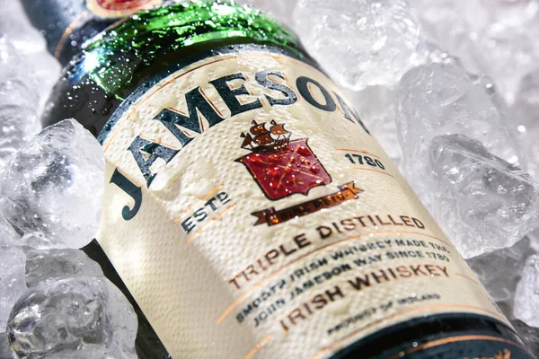 Poznan Pol Junio 2020 Botella Jameson Whisky Irlandés Más Vendido —  Fotos de Stock