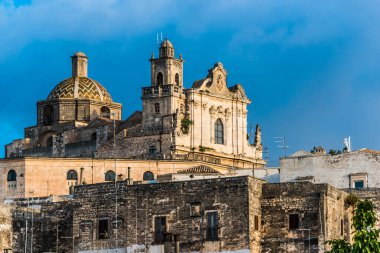İtalya 'nın Brindisi ilindeki Ostuni' nin panoramik manzarası
