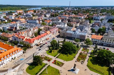 Kuyavian-Pomeranya Voyvoda Wloclawek 'in eski kasabasının manzarası, Polonya.