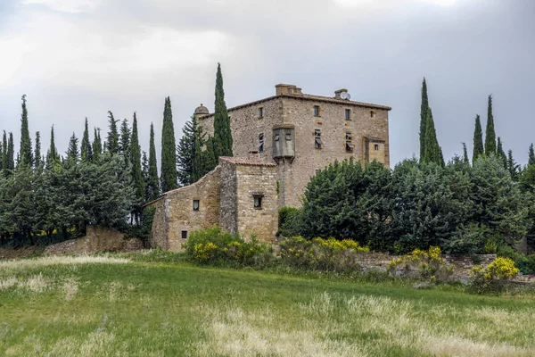 Castelo de Serres em Languedoc Roussillon, França — Fotografia de Stock