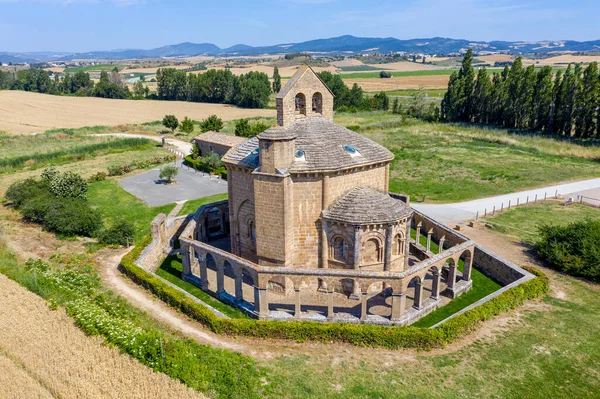 Santa Maria Eunate Jest Starożytnym Ośmiobocznym Kościołem Templariuszy Drodze Santiago — Zdjęcie stockowe