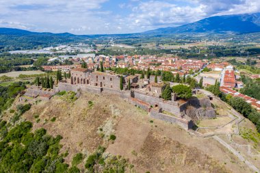 İspanya 'nın Girona Katalonya kentindeki Hostalric ortaçağ köyü.