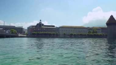 İsviçre Lucerne, Luzern Bridg Reuss Nehri