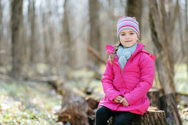 Niña Bosque — Foto de Stock