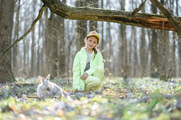 Little Girl Rabbit — Stockfoto