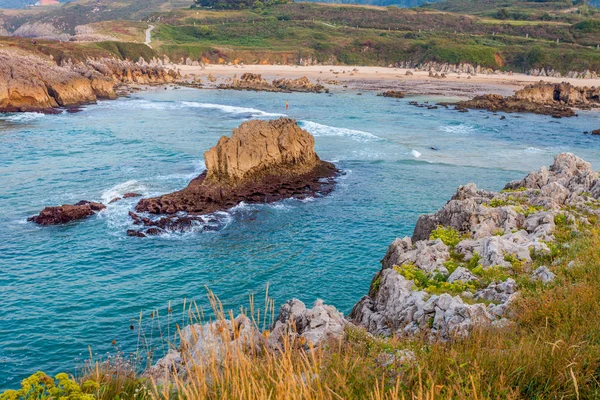 Toro Beach, Llanes, Asturias, İspanya — Stok fotoğraf