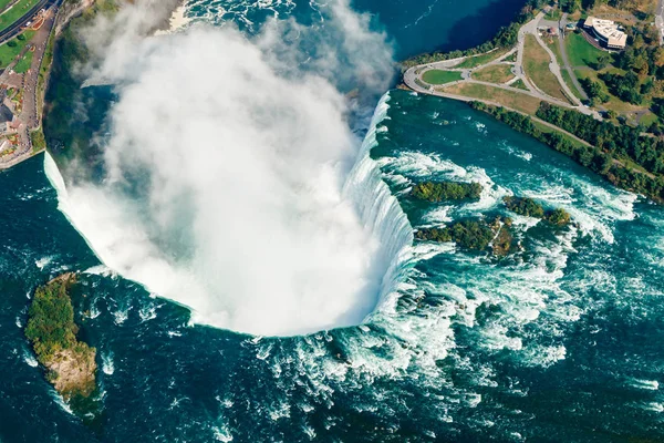 Fantastik havadan izleme Niagara Falls, Ontario, Kanada — Stok fotoğraf