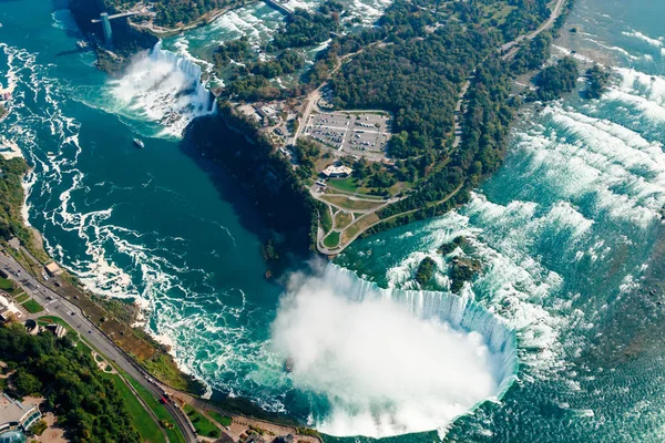 ナイアガラの滝、オンタリオ州、カナダの素晴らしい航空写真ビュー — ストック写真