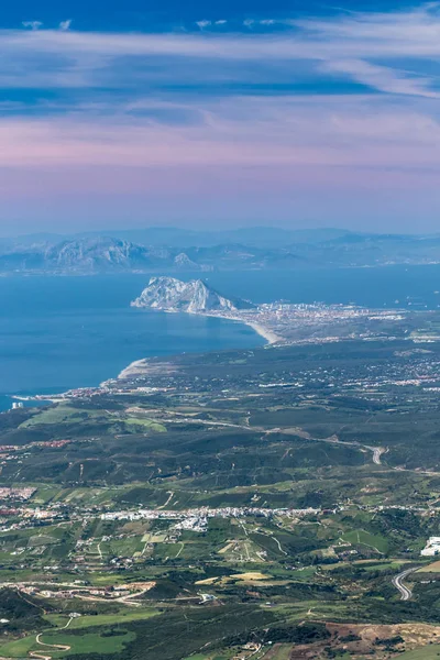 Το στενό του Γιβραλτάρ από τη Σιέρα Μπερμέτζα — Φωτογραφία Αρχείου