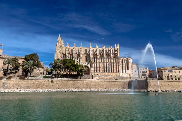 Cathedral La Seu Palma de Mallorca — стокове фото