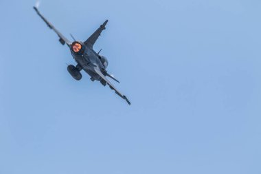 Uçak Saab Jas 39 Grippen