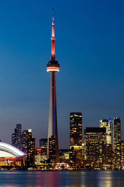 Nachtansicht der Innenstadt von Toronto, Ontario, Kanada — Stockfoto