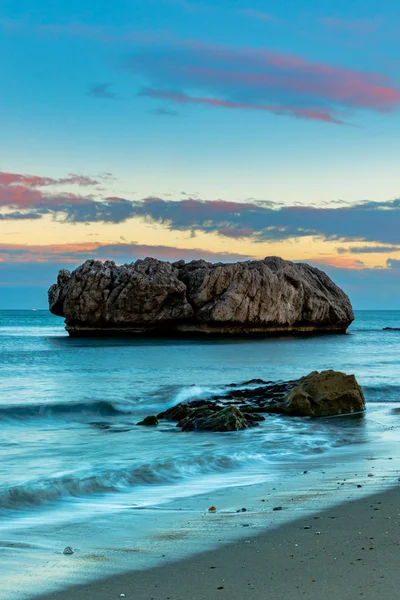 ピエドラパロマのビーチ, カサレス, マラガ, スペイン — ストック写真