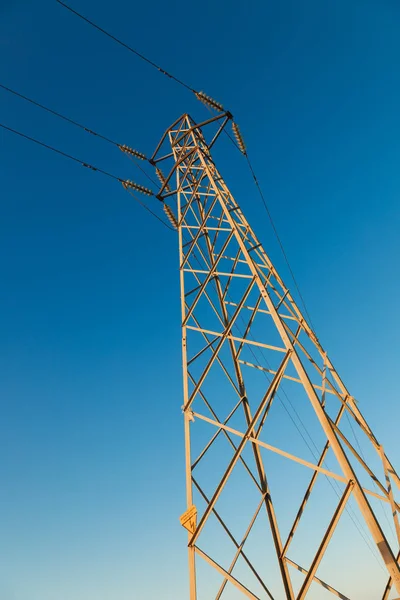 Elektriska pylon — Stockfoto