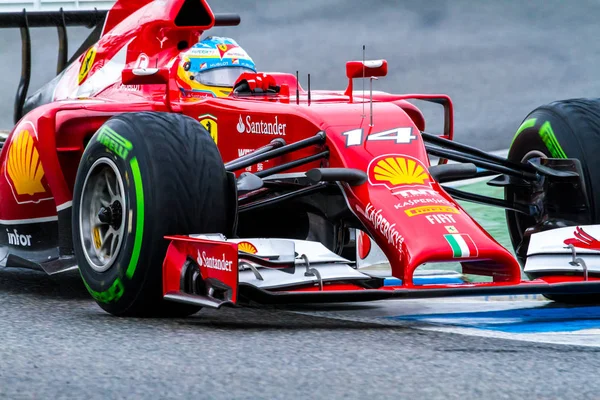 Equipo Scuderia Ferrari F1, Fernando Alonso, 2014 — Foto de Stock