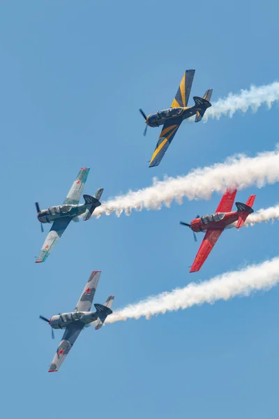 Patrouille acrobatique Jacob 52 — Photo