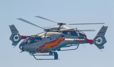 Patrulla Aspa, Helicopter Eurocopter EC-120 Colibri clipart