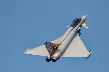 uçak eurofighter typhoon c-16
