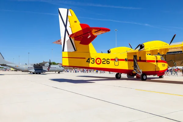 Deniz uçağı canadair cl-215 — Stok fotoğraf