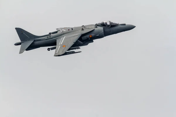 加上 av-8b 鹞 — 图库照片