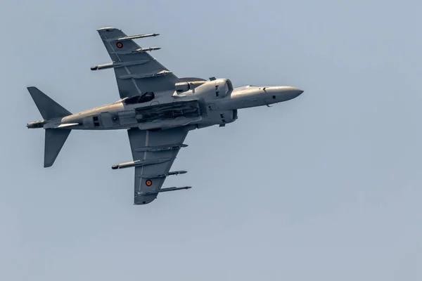 加上 av-8b 鹞 — 图库照片