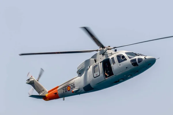 Helicóptero Sikorsky S-76C — Foto de Stock