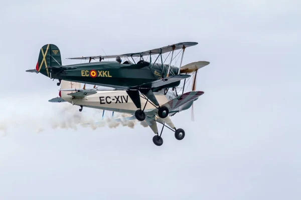 Flugzeug casa bucker 1.131e jungmann der bucker patrol — Stockfoto