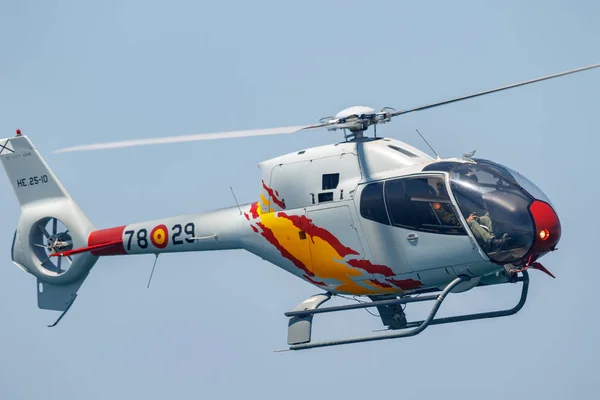 Patrulla Aspa, Helicóptero Eurocopter EC-120 Colibri — Fotografia de Stock