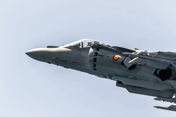 加上 av-8b 鹞 — 图库照片