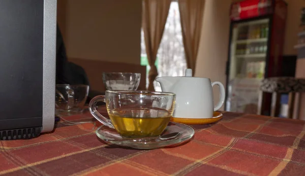 Eine Tasse Tee Auf Dem Tisch — Stockfoto