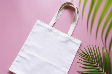 Beyaz çanta bezi kumaş. Kopya alanı olan kumaş torbası..