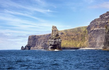 Uçuruma Moher, Branaunmore deniz yığını, County Clare, İrlanda