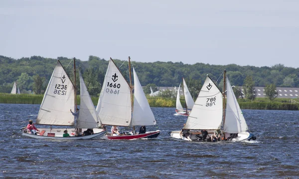 Sailing at the kaag — Stock Photo, Image