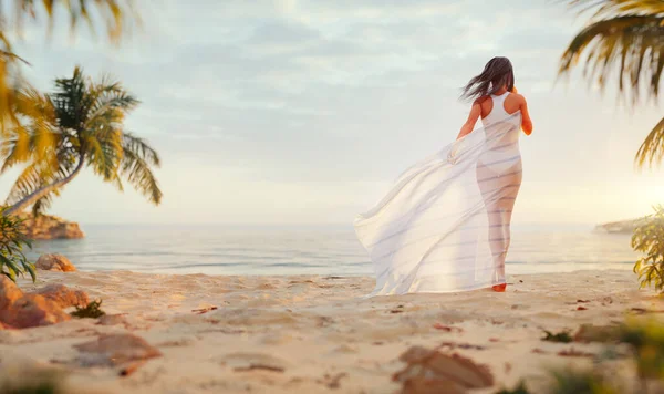 一个年轻快乐无忧无虑的女人在热带海滩享受美丽的日落的3D例证 旅行和休假概念 — 图库照片