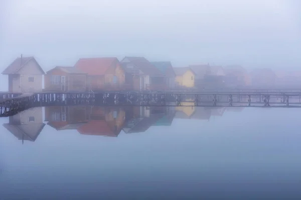 Pequenas Casas Pesca Lago Bokod Hungria — Fotografia de Stock