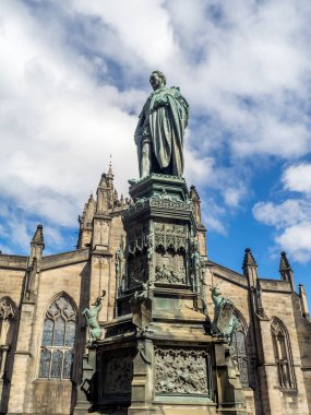 St Giles Katedrali, daha düzgün Edinburgh yüksek Kirk olarak adlandırılan ibadet kilise Bakanı İskoçya Edinburgh asıl yeri