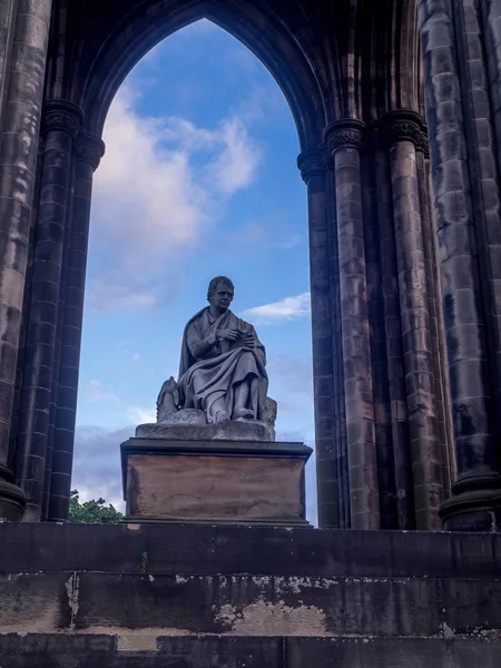 Edinburgh Scotland Julho Estátua Irmão Walter Scott Base Monumento Scott — Fotografia de Stock