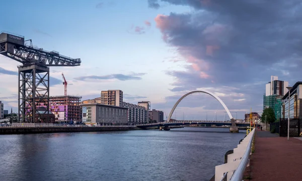 Glasgow Scotland Julio Río Clyde Con Puente Clyde Arc Julio — Foto de Stock