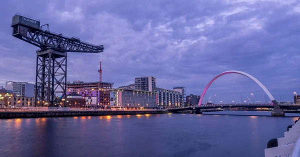 Glasgow Scotland Julio Río Clyde Con Puente Clyde Arc Julio — Foto de Stock