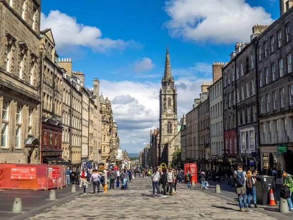 Edinburgh Scotland Июля 2017 Года Эдинбурге Шотландия Королевская Миля Является — стоковое фото