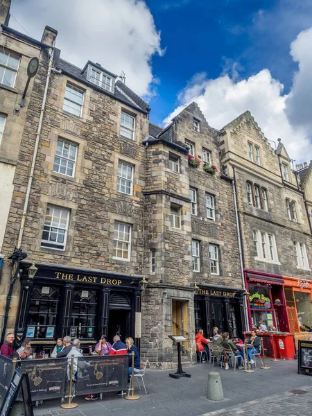 Edinburgh Scotland Luglio Edifici Negozi Nel Famoso Grassmarket Ares Della — Foto Stock