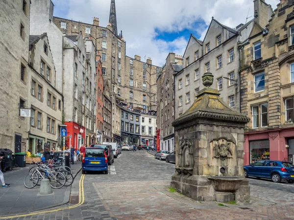 Эдинбург Скотландия Июля Здания Магазины Знаменитом Рынке Грассмаркет Старом Городе — стоковое фото