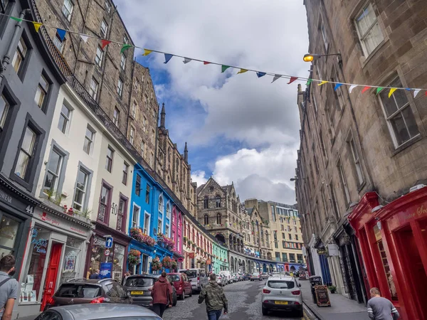 Edinburgh Scotland Июля Looking Victoria Street Royal Mile July 2017 — стоковое фото