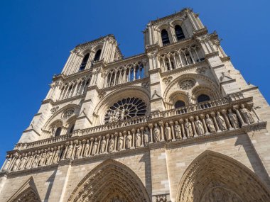 Paris 'teki Notre Lady Katedrali