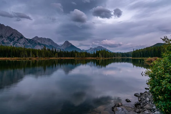 Naplementére Kananaskis Országban Árapasztó — Stock Fotó